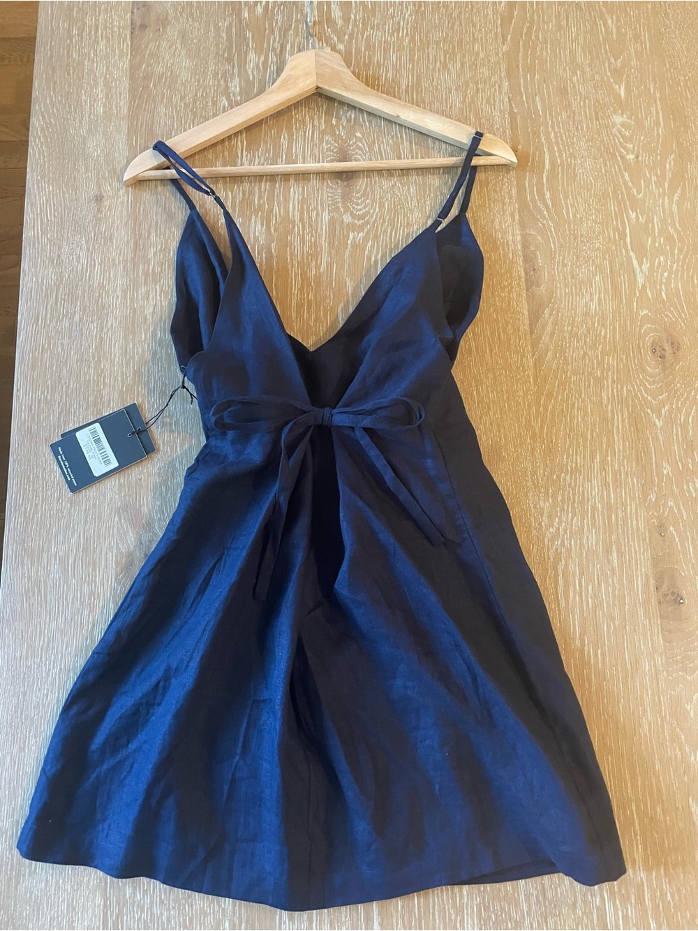 Reformation Linen Dress - Picture 2 of 4
